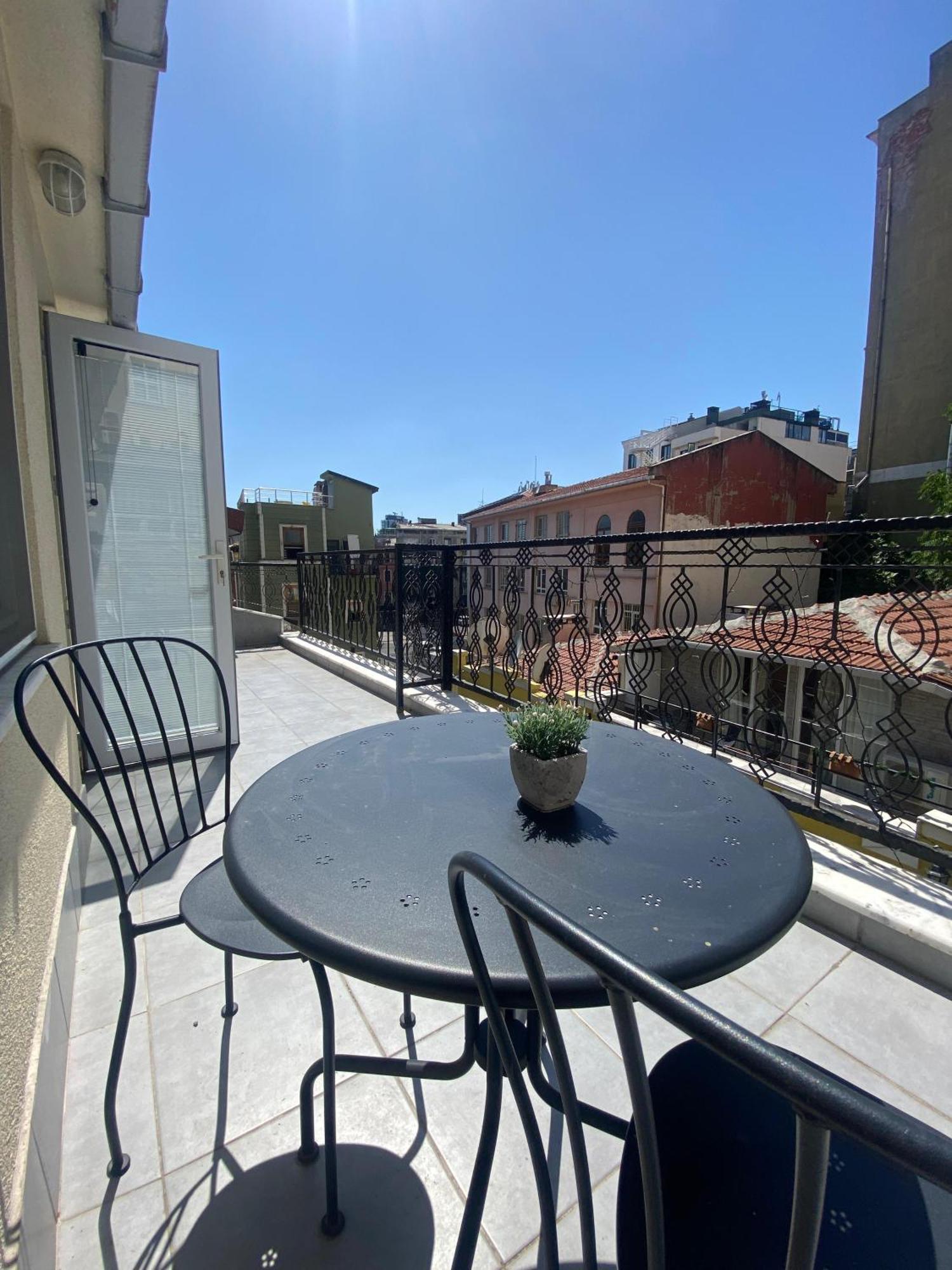 Sapphire Suites Taksim Стамбул Экстерьер фото