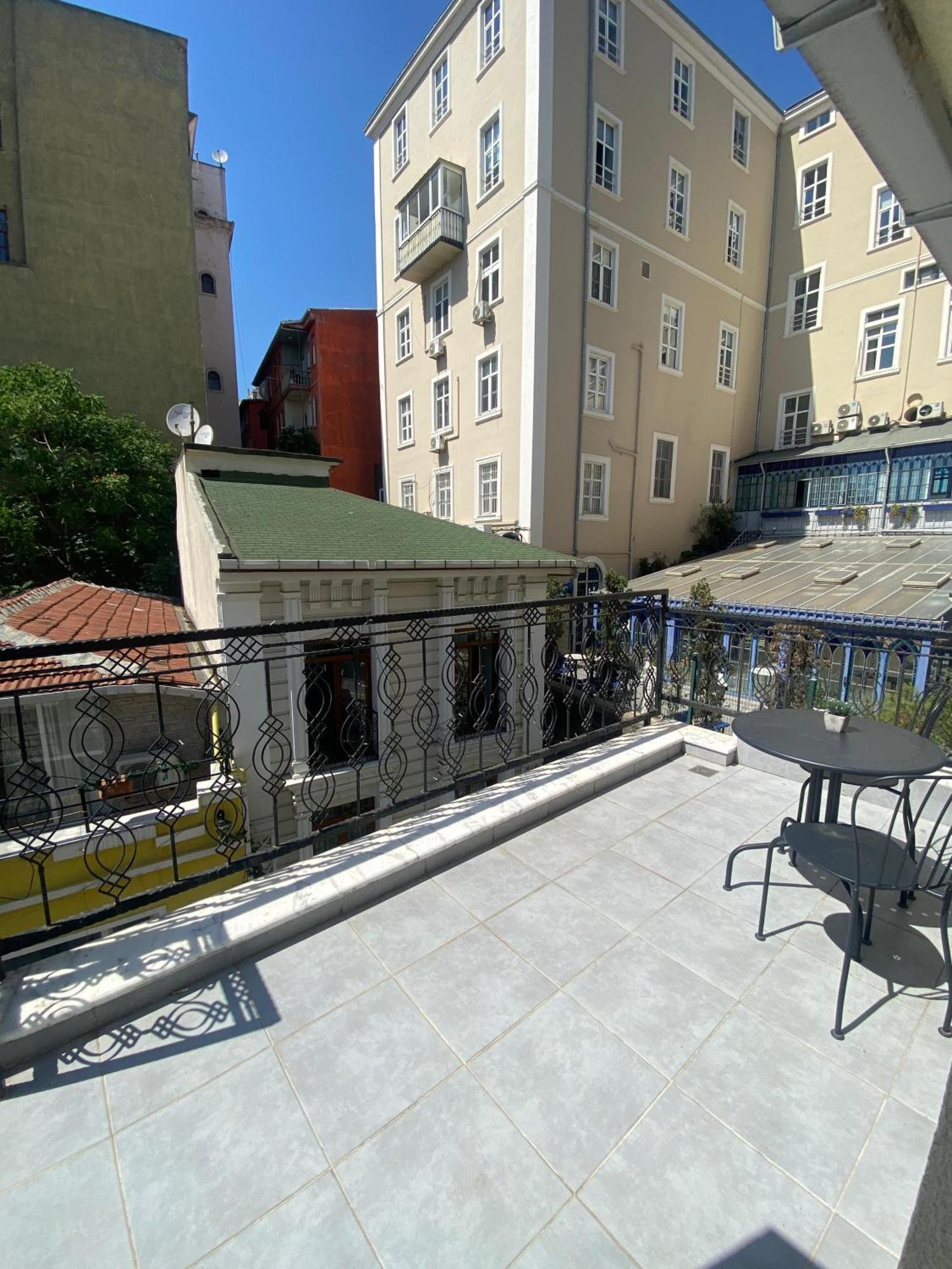 Sapphire Suites Taksim Стамбул Экстерьер фото
